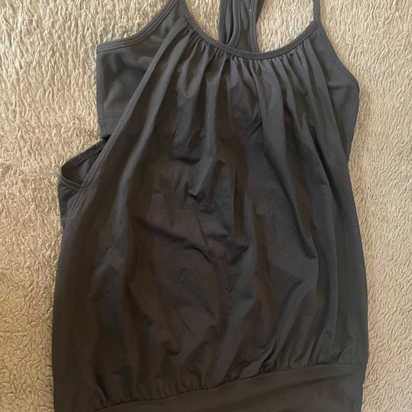 Lululemon Tank with top attached size 10 - Picture 2 of 5